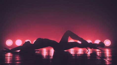 Striptease/Lapdance Sexual massage Ebolowa